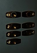 05_ElevatorButton_Closer